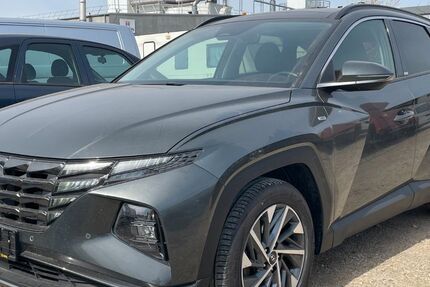 Hyundai TUCSON 74.000 km 18.000 &euro; Nürnberg 90427