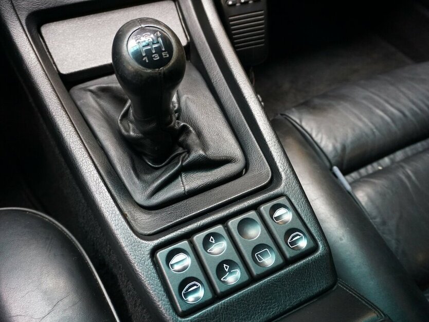 Porsche 928 GT ESSD Leder Klima Deutsches Fahrzeug 99.548 km 58.900 € Wuppertal 42327