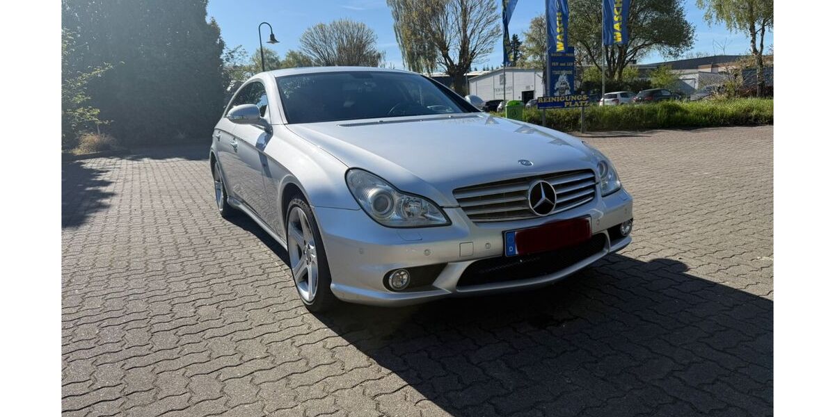 Mercedes-Benz CLS 500 190.000 km 10.800 &euro; Bargteheide 22941