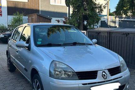 Renault Clio 128.805 km 2.290 &euro; Gilching 82205