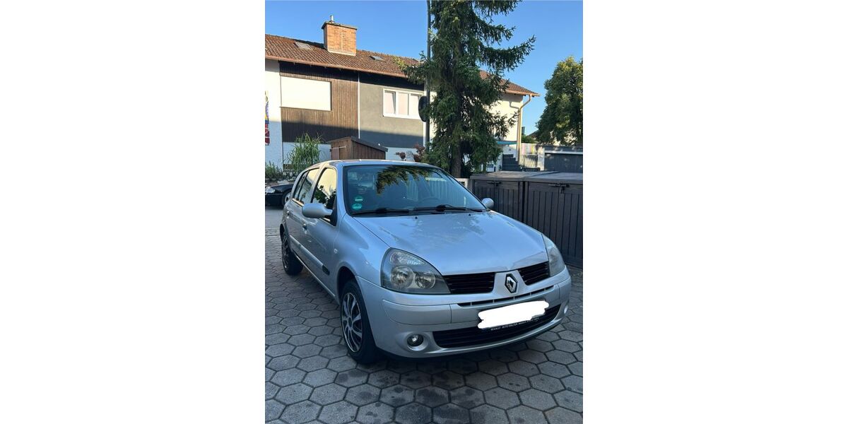 Renault Clio 128.805 km 2.290 &euro; Gilching 82205