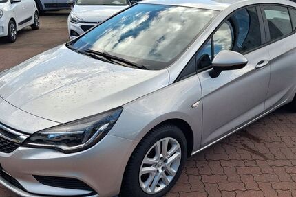Opel Astra 83.100 km 8.450 &euro; Hambergen 27729