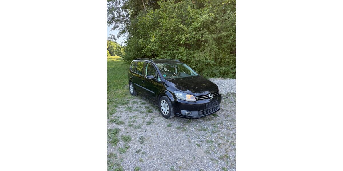 VW Touran 220.000 km 1.600 &euro; Jengen 86860