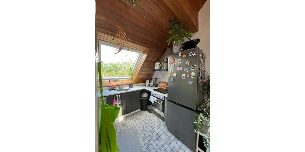 Dachgeschoßwohnung Aachen Aachen-Mitte - 2 Zimmer, 63 m&sup2;, 490&euro; | Angebot:26660549