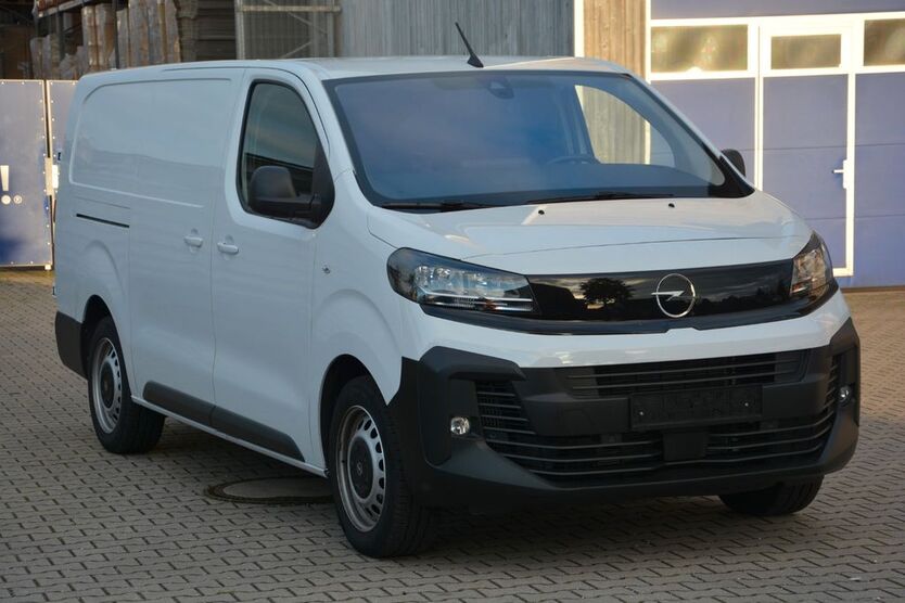 Opel Vivaro 21.000 km 24.300 € Malsch 76316