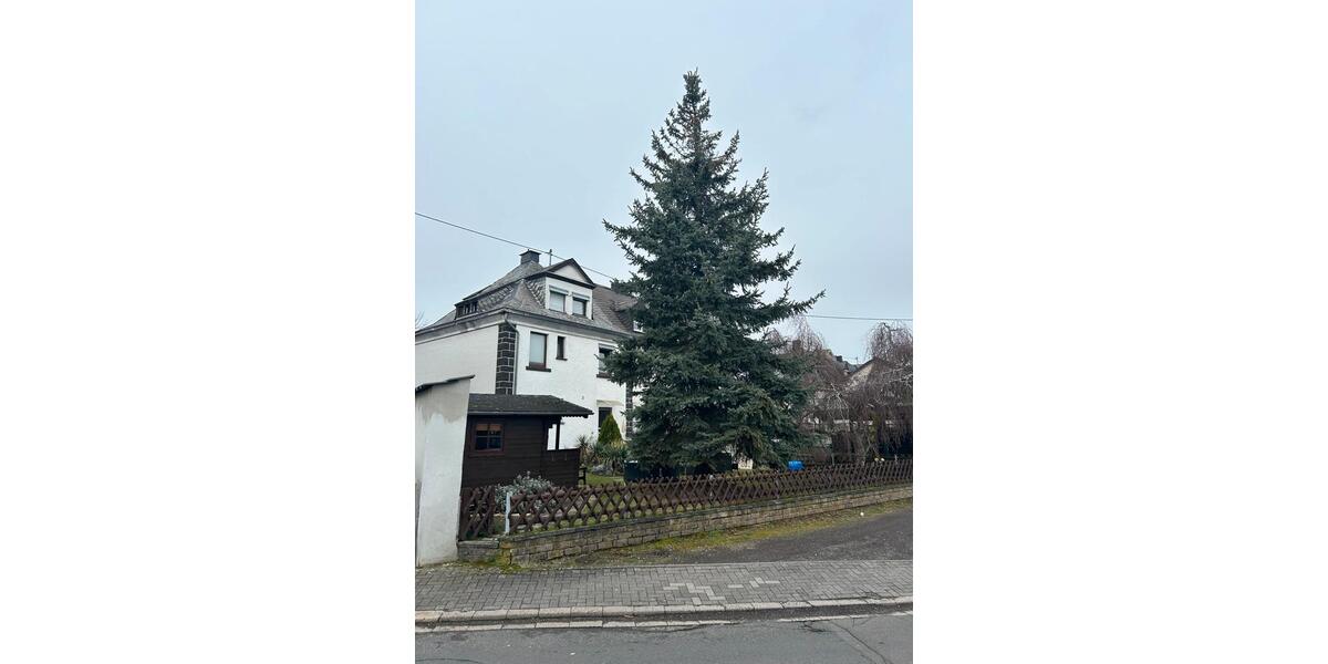 Reihenhaus Ochtendung - 7 Zimmer, 140 m&sup2;, 279.000&euro; | Angebot:24572669