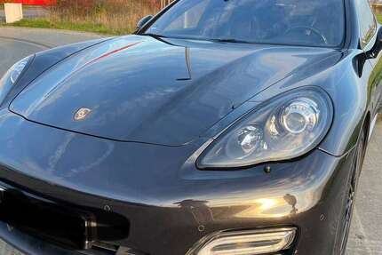 Porsche Panamera 95.600 km 40.000 € Friedrichsdorf 61381