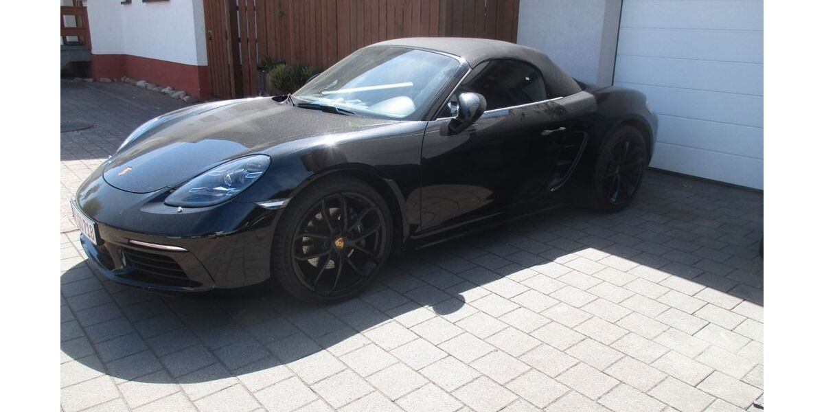 Porsche Boxster 25.313 km 75.300 &euro; Kronau 76709