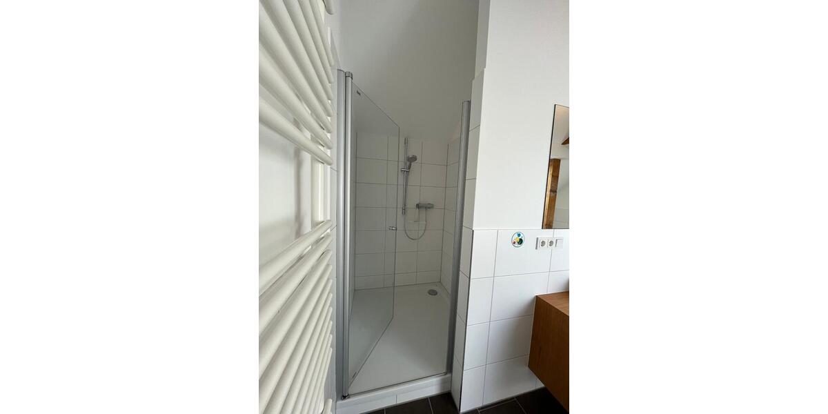 Dachgeschoßwohnung Erfurt - 2 Zimmer, 122 m&sup2;, 1.285&euro; | Angebot:25512316