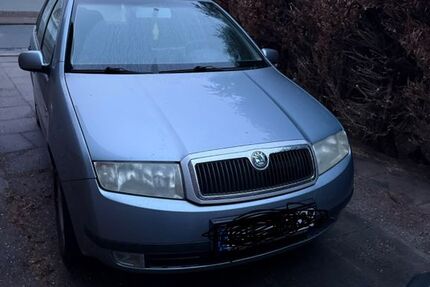 Skoda Fabia 278.821 km 950 &euro; Zetel 26340