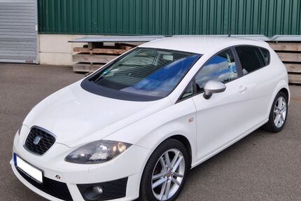 Seat Leon 142.800 km 5.499 € Oederan 09569