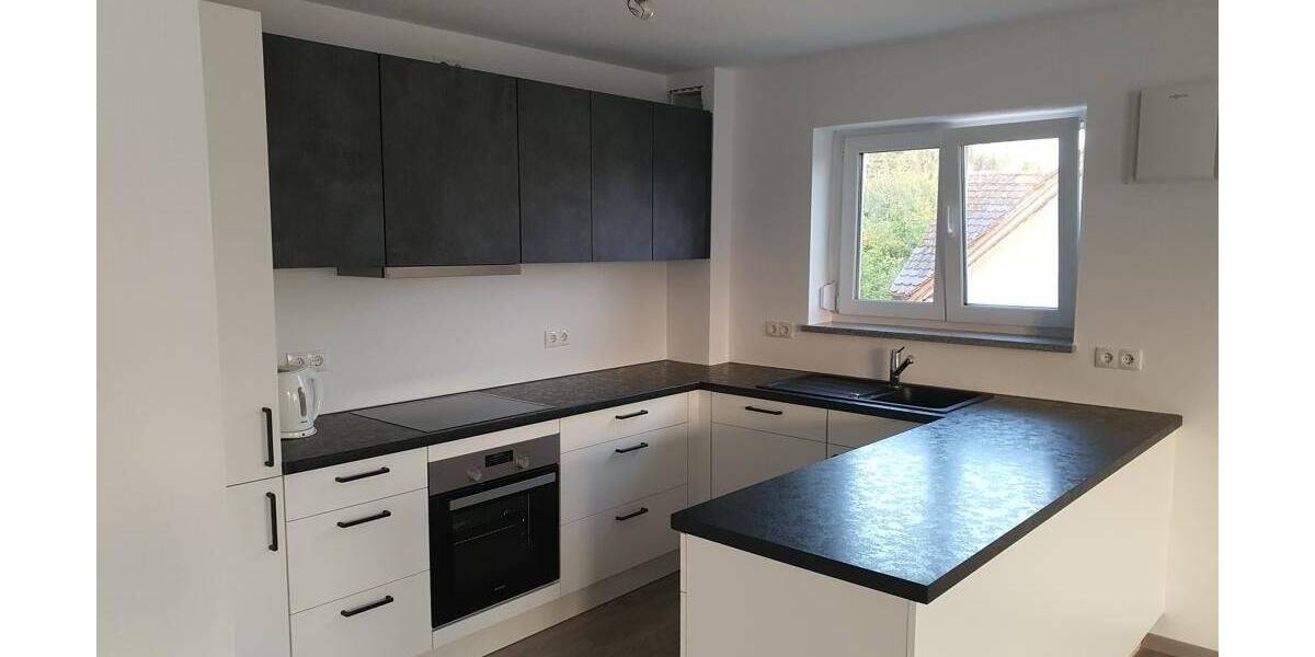 Etagenwohnung Markdorf - 3 Zimmer, 86 m&sup2;, 1.175&euro; | Angebot:25820558