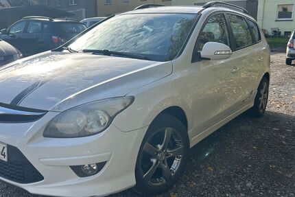 Hyundai i30 189.538 km 2.499 € Duisburg 47138