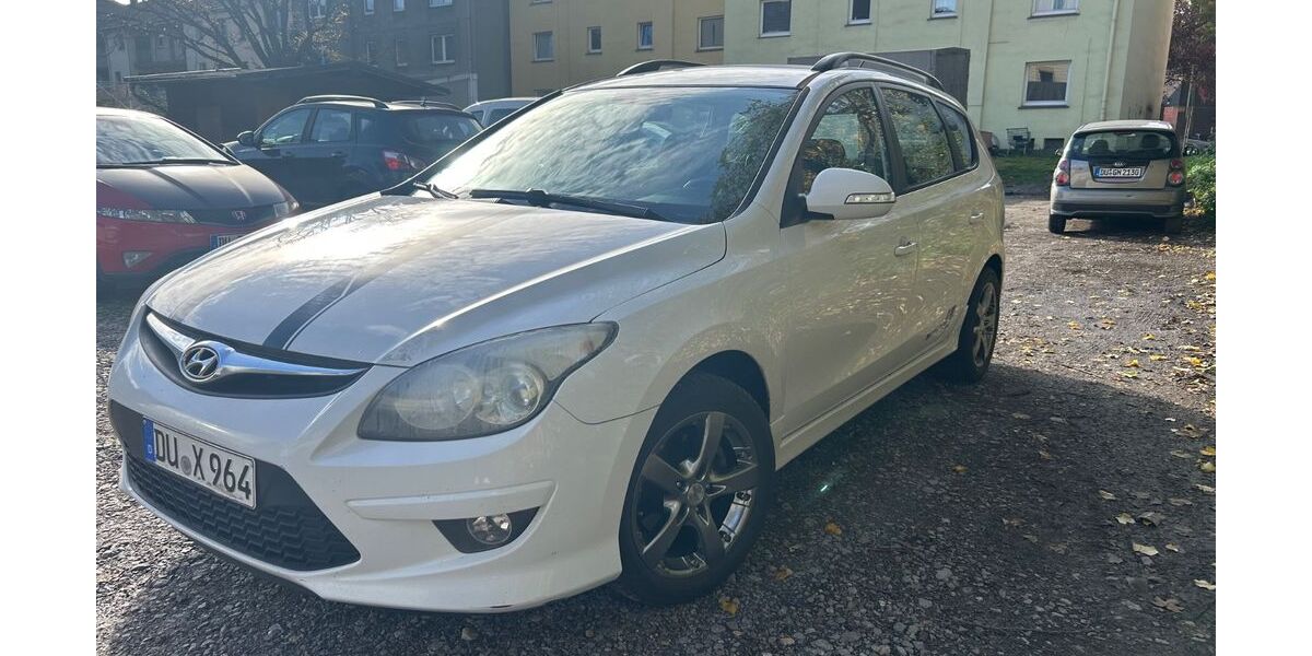 Hyundai i30 189.538 km 2.499 € Duisburg 47138