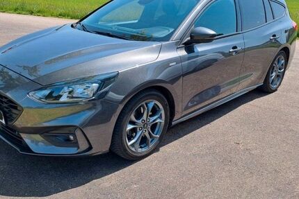 Ford Focus 120.000 km 13.900 &euro; Muensingen 72525