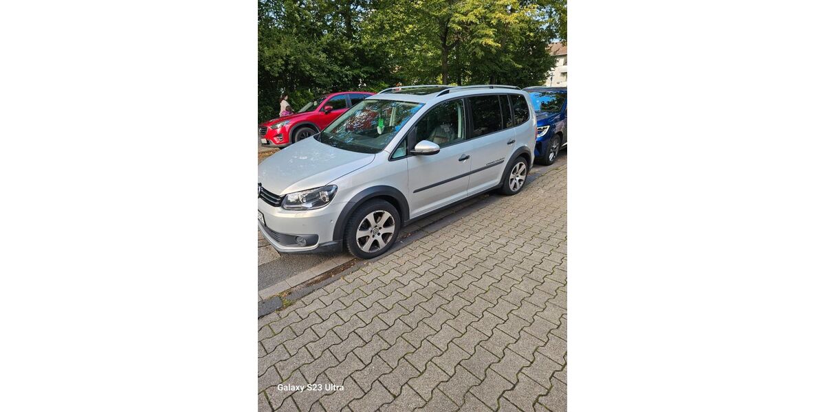VW Touran 154.000 km 11.400 &euro; Gelsenkirchen 45888