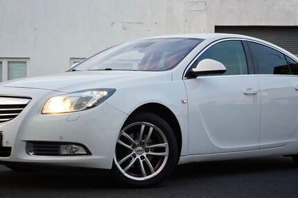 Opel Insignia 350.000 km 2.200 &euro; Bad Homburg 61350
