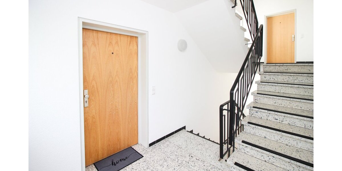 Renovierte & modernisierte 3,5-Zimmer-Wohnung mit Balkon & Garage in Rottweil - Etagenwohnung Rottweil | Angebot:26645938