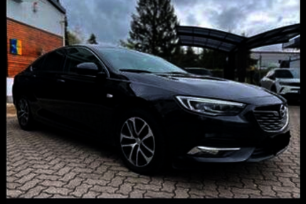 Opel Insignia 185.000 km 9.500 &euro; Müllheim 79379
