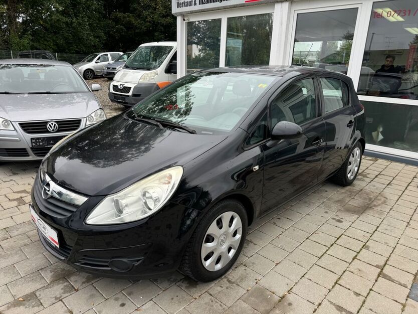 Opel Corsa 196.000 km 1.499 € Singen 78224