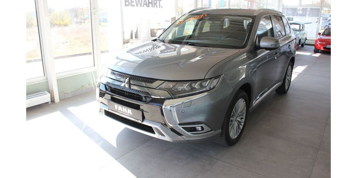Mitsubishi Plug-in Hybrid Outlander 68.378 km 19.990 &euro; Mühlhausen 99974