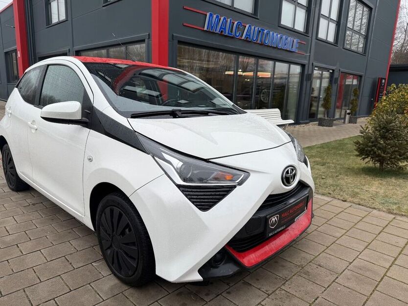 Aygo (X)
