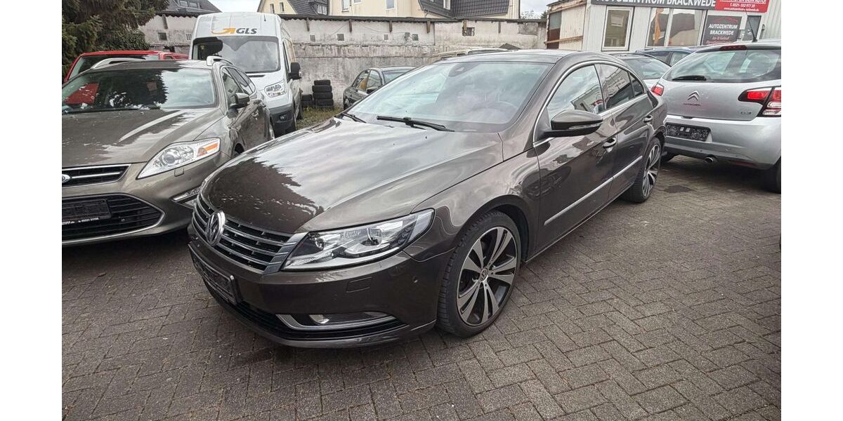 VW CC 182.000 km 8.999 &euro; Bielefeld 33647