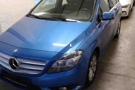 Mercedes-Benz B 180 296.951 km 3.990 &euro; Braunschweig 38122