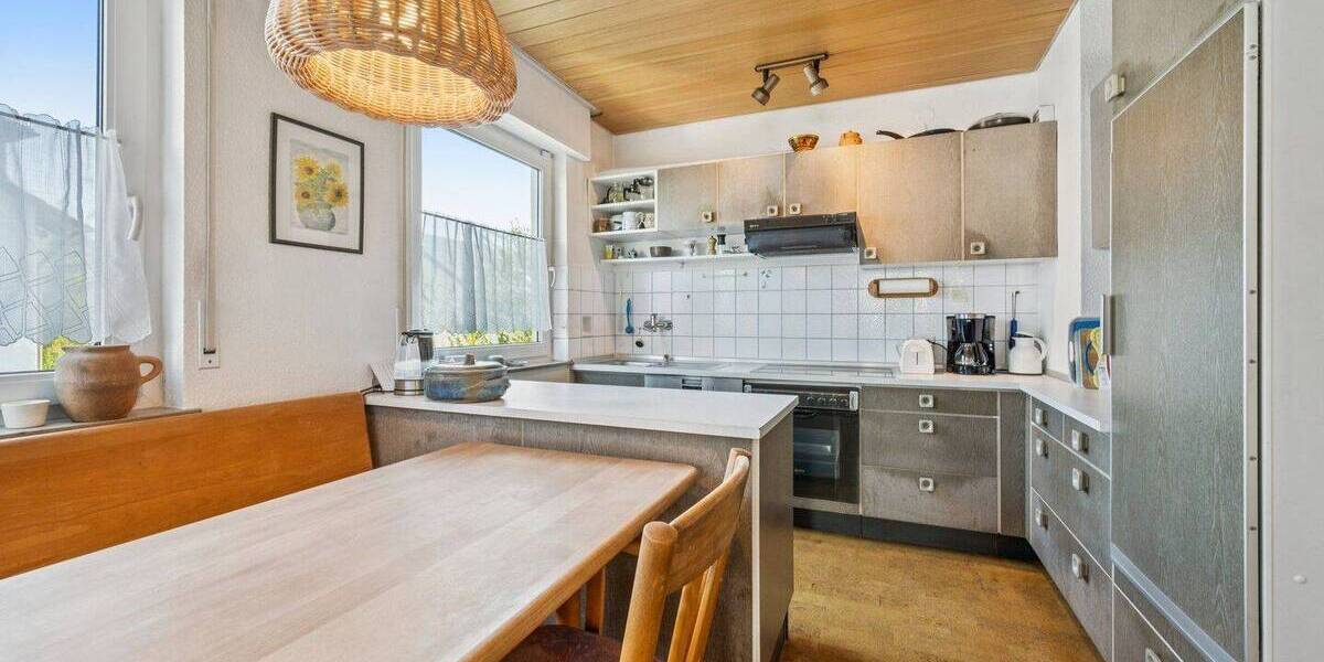 Mehrfamilienhaus, Wohnhaus Geradstetten Geradstetten - 7 Zimmer, 142 m&sup2;, 549.000&euro; | Angebot:26402311