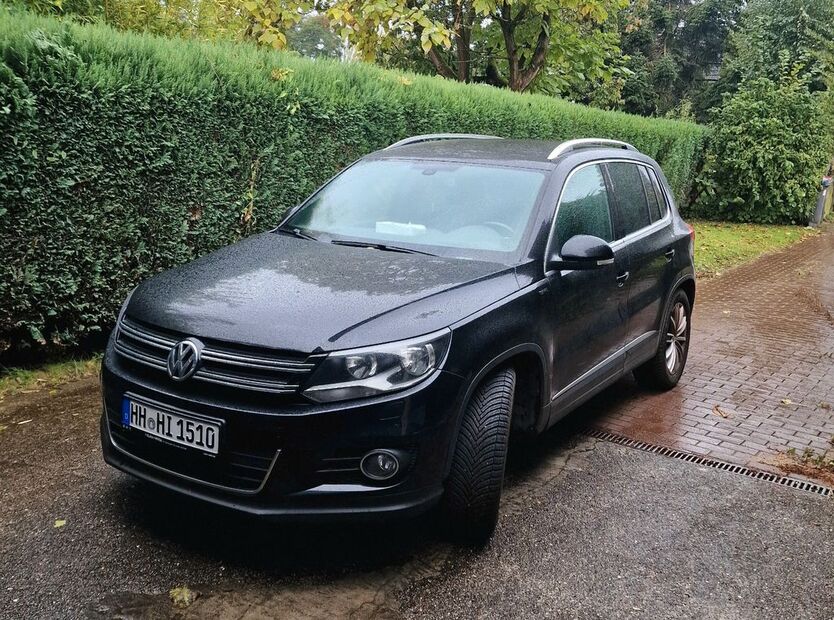VW Tiguan 131.000 km 13.500 € Hamburg 21079