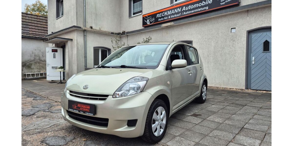 Daihatsu Sirion 56.000 km 4.695 € Moers 47441