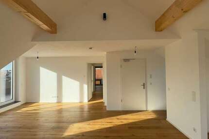 Wohnung zum Kaufen in Geisenfeld 550.000 € 100.51 m² 3 zimmer