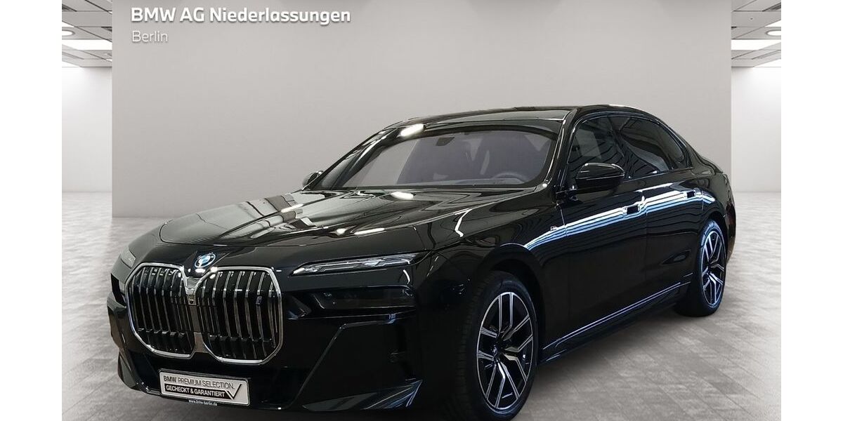BMW i7 20.912 km 84.400 &euro; Berlin 14057