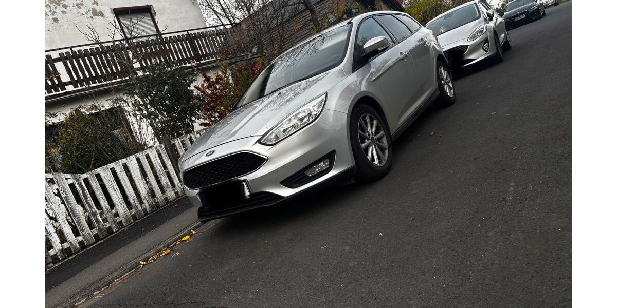 Ford Focus 135.568 km 8.990 &euro; Oberpleichfeld 97241