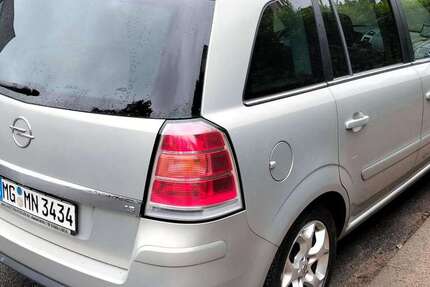 Opel Zafira 209.000 km 1.800 &euro; Hamburg, Freie und Hansestadt 22547
