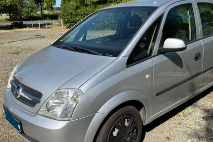 Opel Meriva 158.300 km 2.000 &euro; Güstrow 18273
