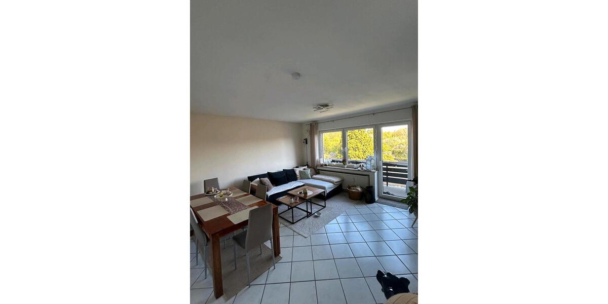 Etagenwohnung Zülpich - 3 Zimmer, 80 m&sup2;, 750&euro; | Angebot:26409020