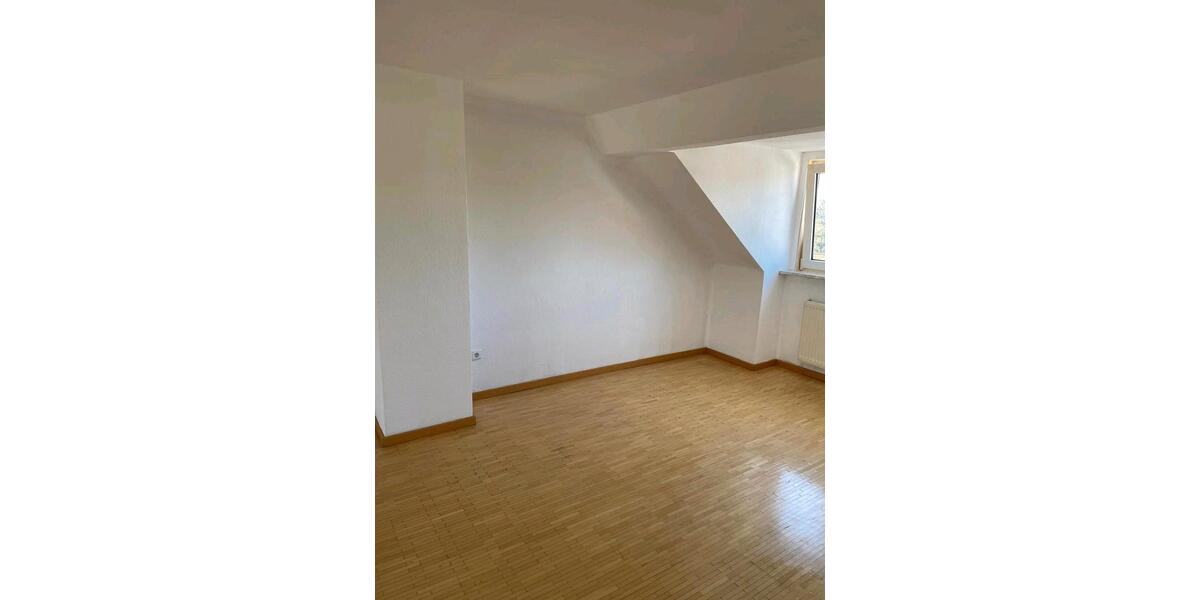Dachgeschoßwohnung Gelsenkirchen Gelsenkirchen-Mitte - 1 Zimmer, 44 m&sup2;, 49.999&euro; | Angebot:25170663