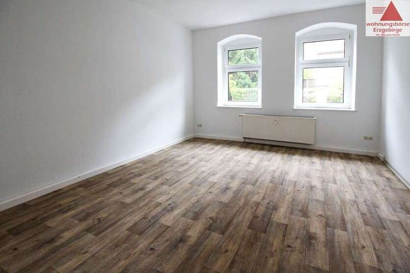 Wohnung zum Mieten in Aue 224,01 € 58.95 m²