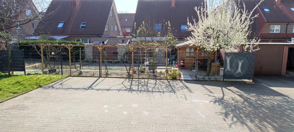 Mehrfamilienhaus, Wohnhaus Gladbeck Brauck - 15 Zimmer, 278 m&sup2;, 450.000&euro; | Angebot:25513452