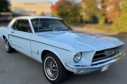 Ford Mustang 4.850 km 32.890 € Ravensburg 88212