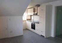2 Zimmer DG Wohnung