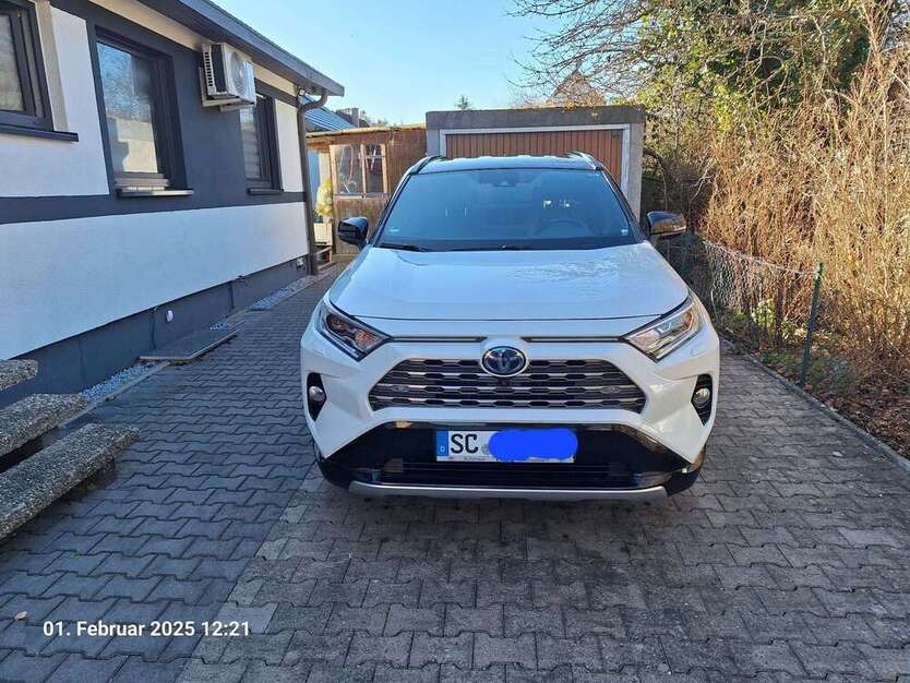 RAV 4