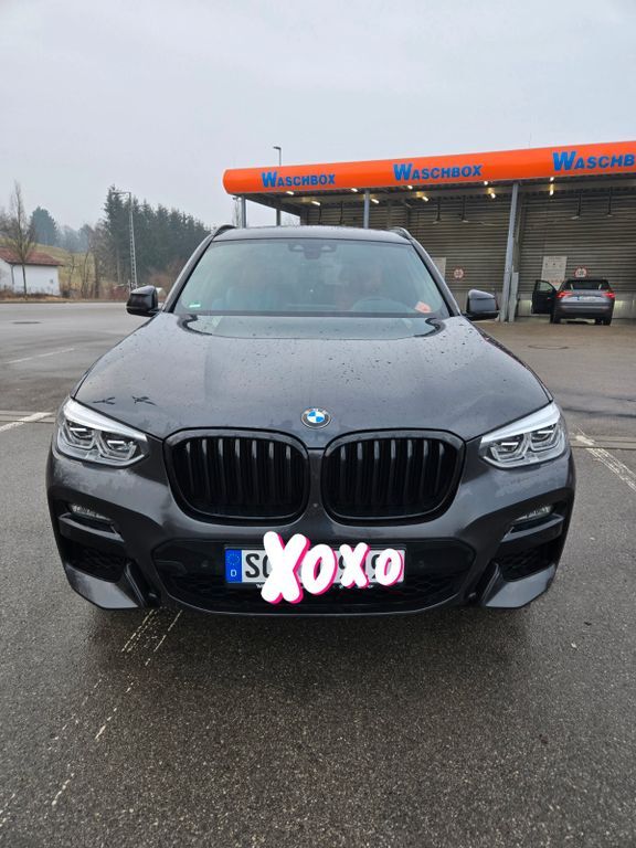 X3