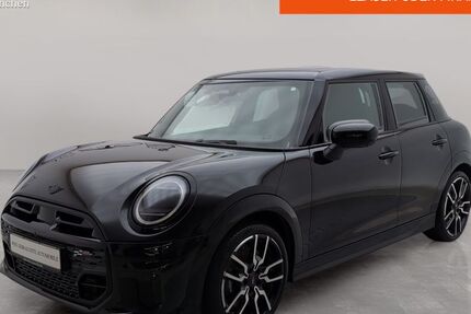 Mini Cooper C 38.012 km 28.495 &euro; München 80939