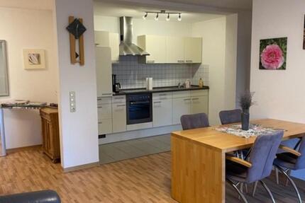 Schöne 2-ZKB Wohnung Erdgeschoss Terrasse EBK Glasfaser 2 zimmer