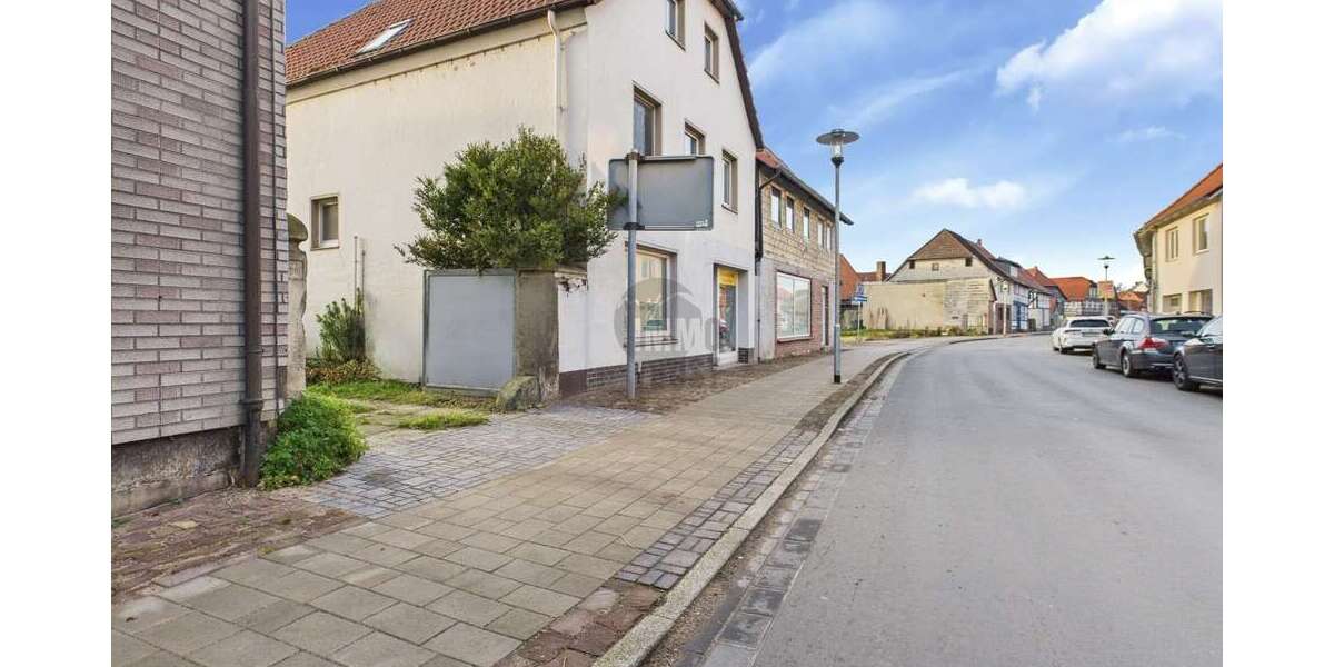 Einfamilienhaus Pattensen - 10 Zimmer, 268 m&sup2;, 265.000&euro; | Angebot:24174921
