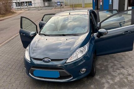 Ford Fiesta 98.000 km 3.700 &euro; Nideggen 52385