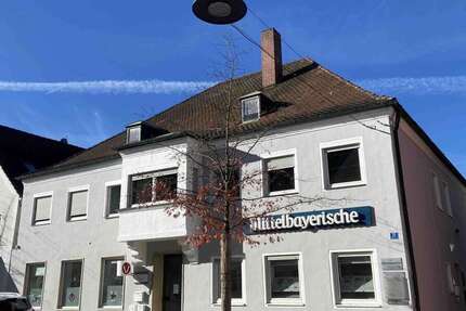 Haus zum Kaufen in Neustadt an der Donau 500.000 € 376 m² 13 zimmer