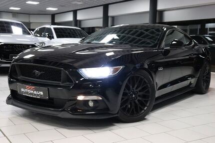 Ford Mustang 266.800 km 18.999 € Köln 51149